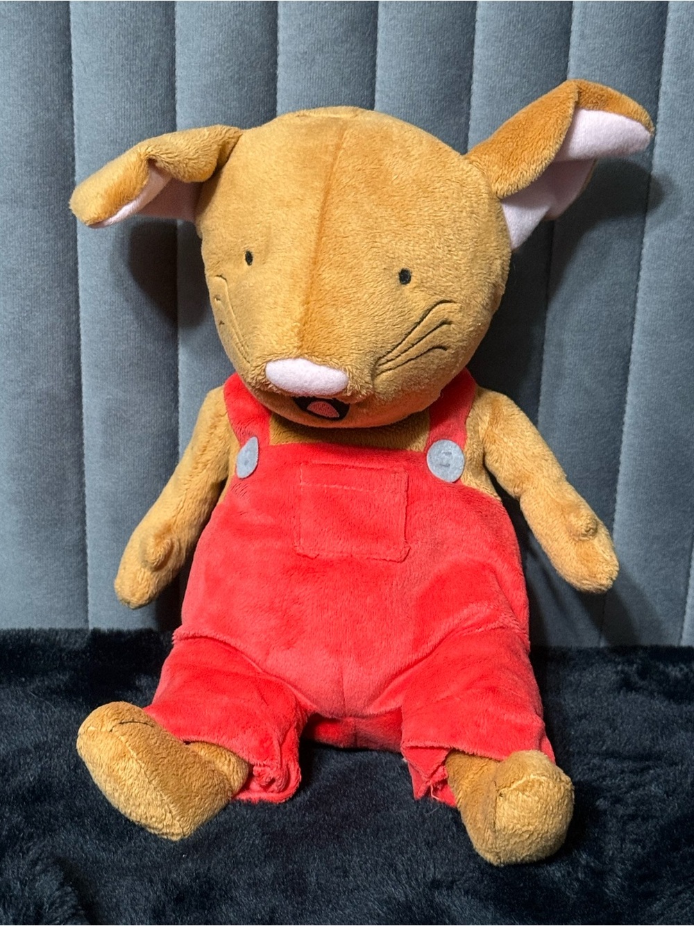Kohl’s Cares If You Give a Mouse a Cookie Mouse Plush Red Overalls